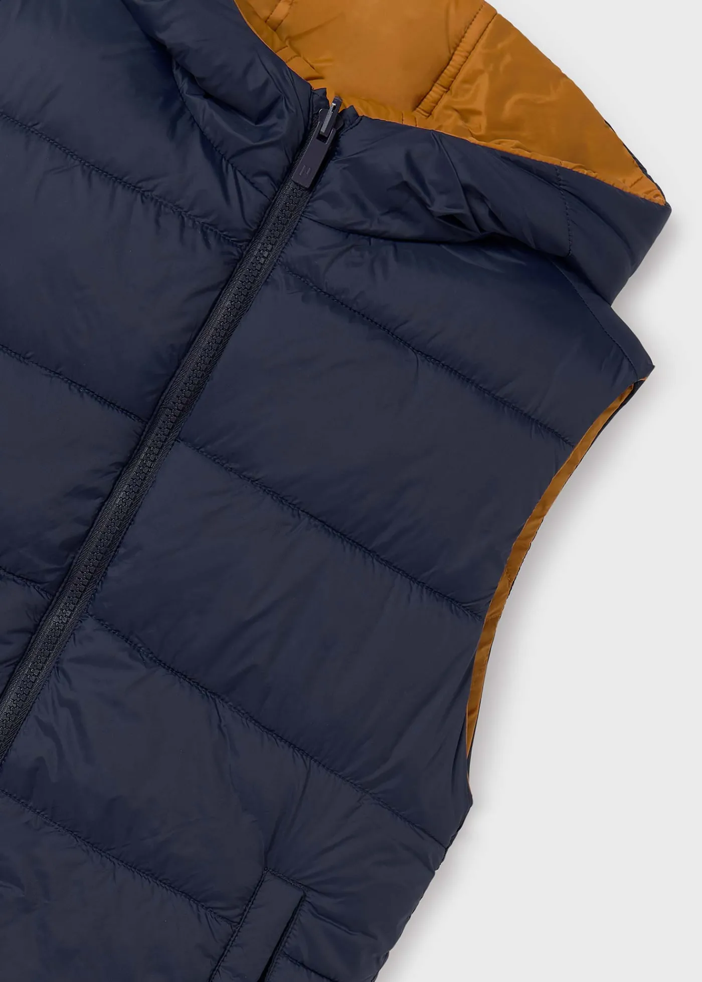 New Chaleco reversible acolchado chico Abrigos Y Chaquetas