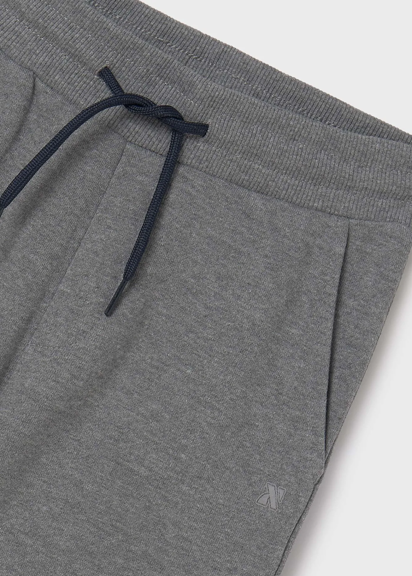 Clearance Pantalón deportivo básico chico Pantalones